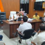 टोहाना एसडीएम ने समाधान शिविर में नागरिकों की समस्याएं सुनी