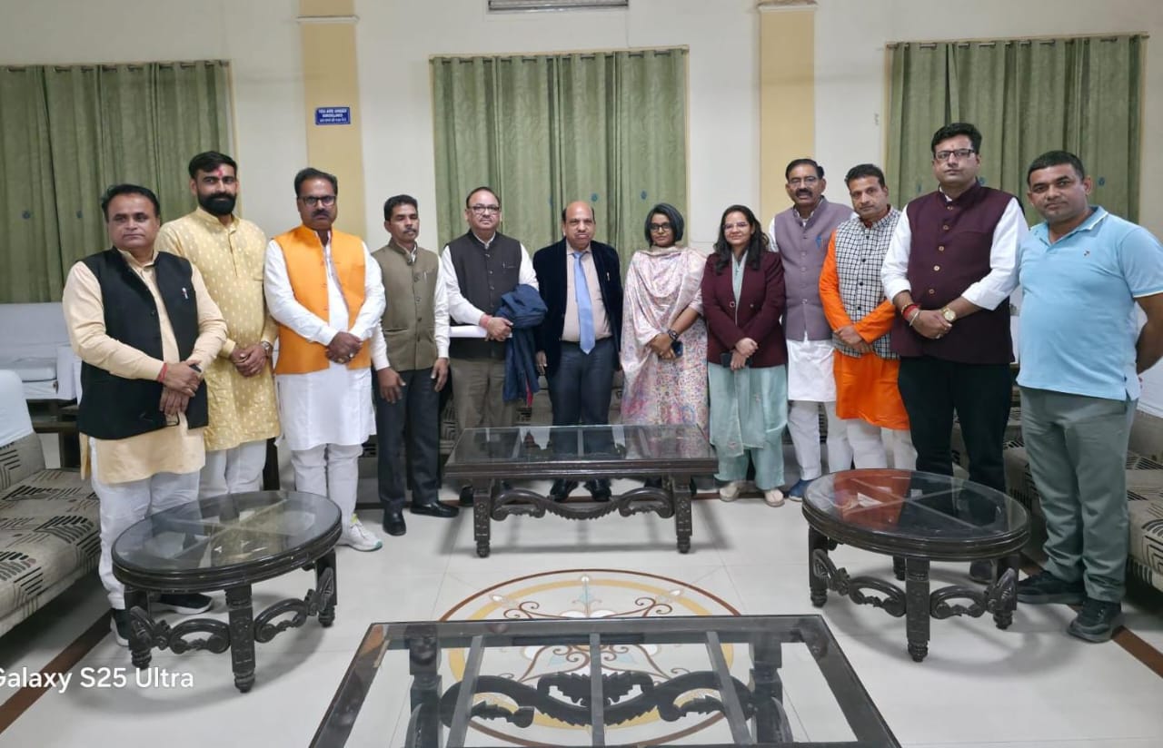 WhatsApp Image 2025-11-28 at 06.33.53_519e954e