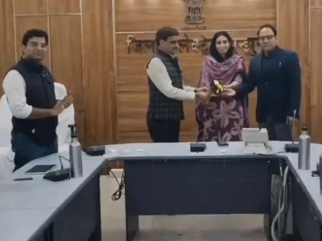 WhatsApp Image 2025-12-04 at 21.16.25_a6ba8138