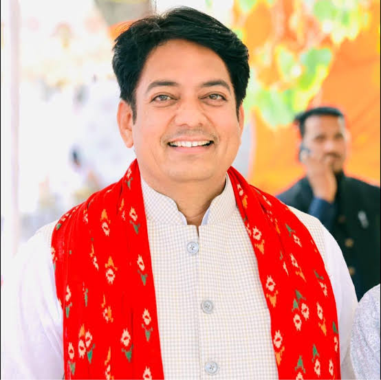 WhatsApp Image 2025-12-12 at 07.34.49_d73f8bfc