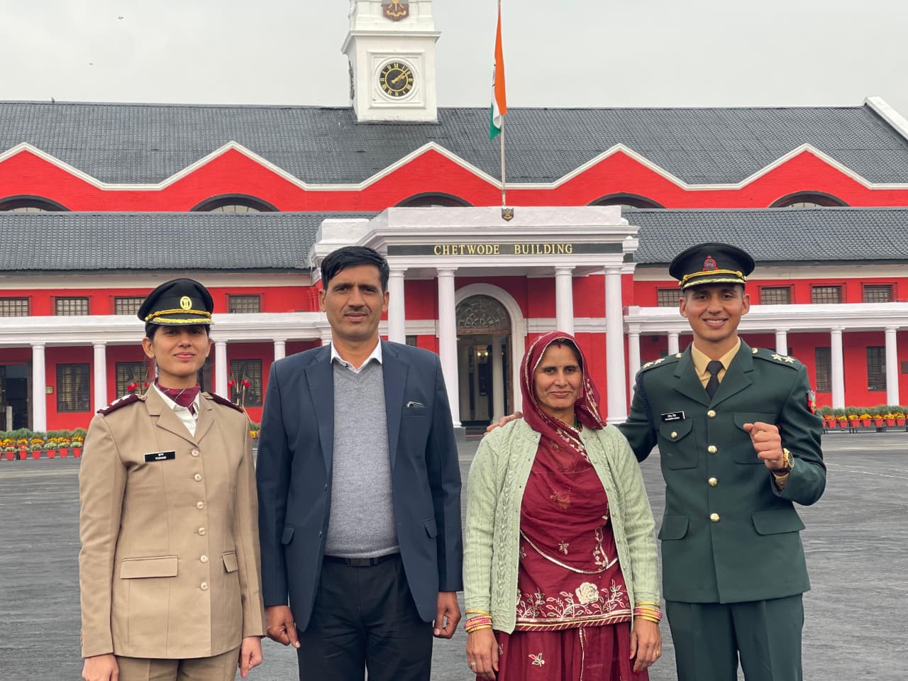 WhatsApp Image 2025-12-15 at 06.39.44_253bbc25