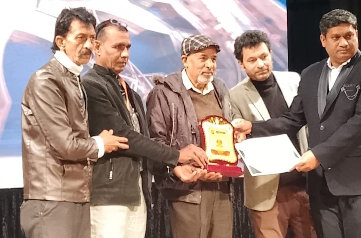 WhatsApp Image 2025-12-17 at 22.04.31_3d6b8063