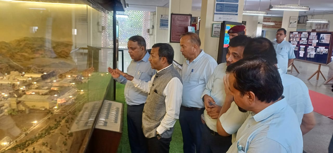 एचसीएल के सीएमडी अनुपम मिश्र ने किया केसीसी का दौरा, कर्मचारी हितों को प्राथमिकता देने के दिए निर्देश